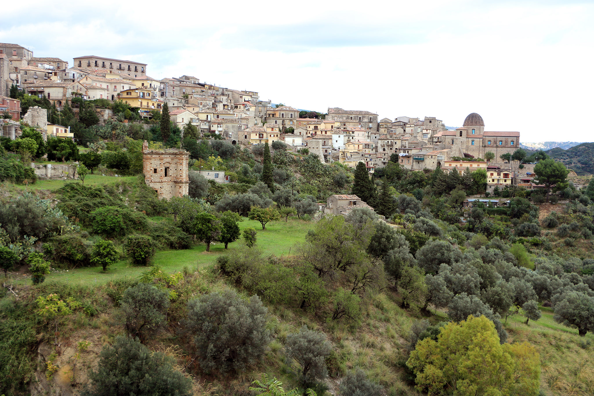 Stilo, veduta con San Domenico, Calabria